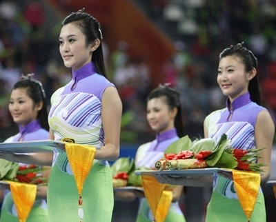 濟(jì)南茶具銷售中的商業(yè)美陳創(chuàng)意探索